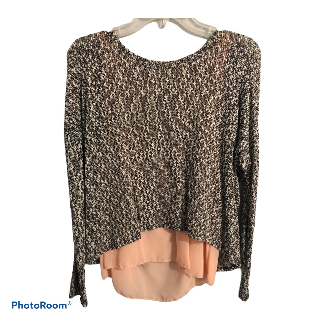 Rue21 Black/White Knit Sweater With Pink Underlay